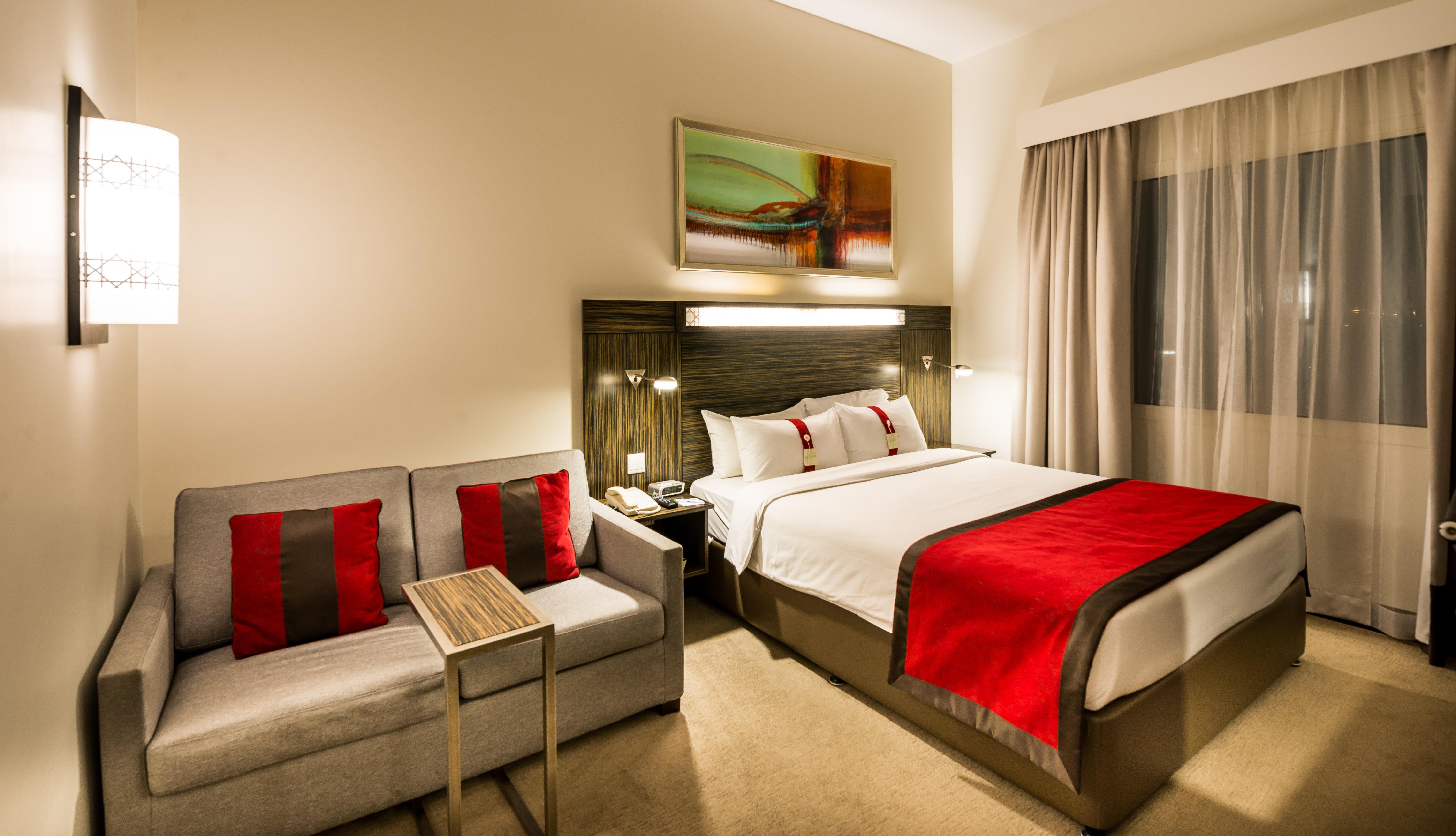 Holiday Inn Express Dubai Internet City, An Ihg Hotel מראה חיצוני תמונה